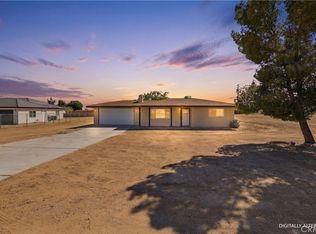 11363 Maple Ave, Hesperia, CA