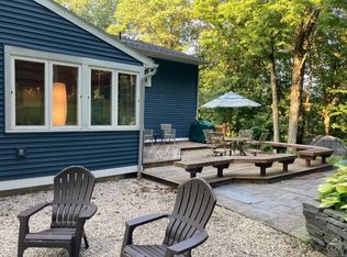 4204 Oak Dr, Valatie, NY 12184