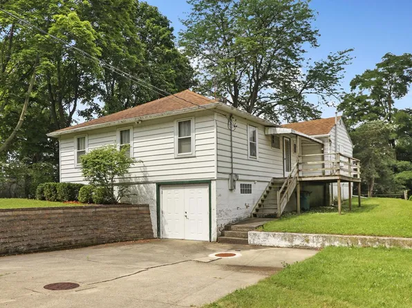 8740 392nd AVENUE, Genoa City, WI 53128