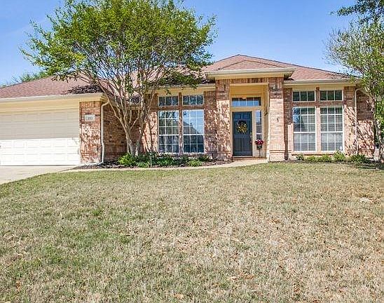 2nd image of 2113 Melissa Diane St