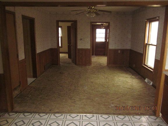 4th image of 1153 N Main St