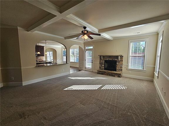 3rd image of 1550 Horseshoe Creek Ln