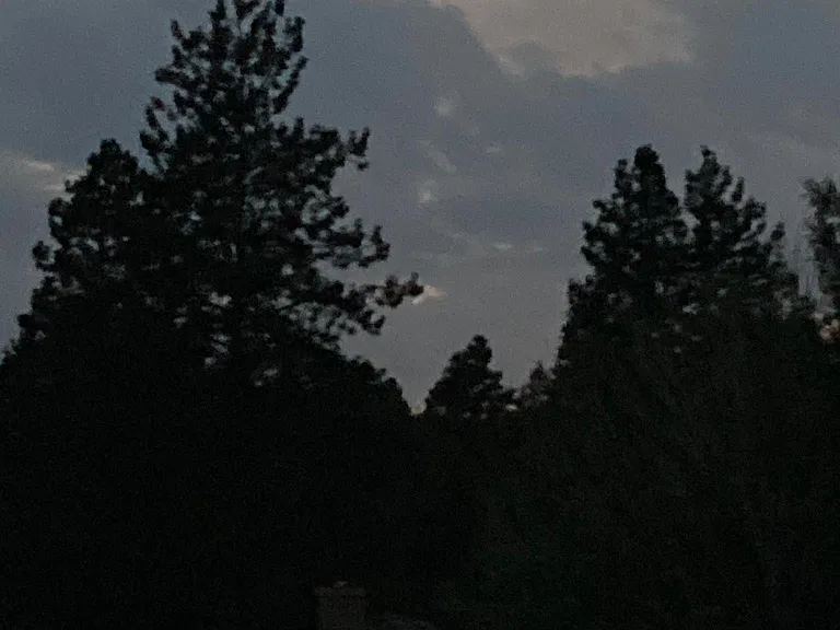 Wonderful central Oregon sunsets from the backyard