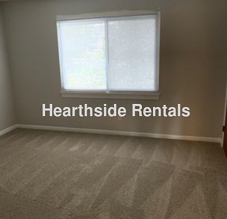 5th image of 904 E 14th St APT 9