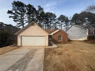 754 Shore Dr, Lithonia, GA 30058