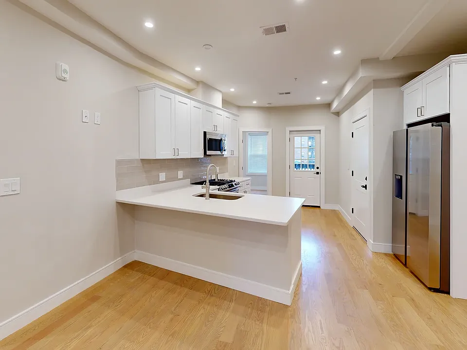 161 Allston St #2