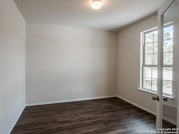 3rd image of 5058 Segovia Way