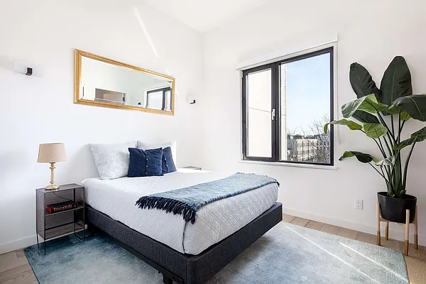 Sold by Compass | media 5
