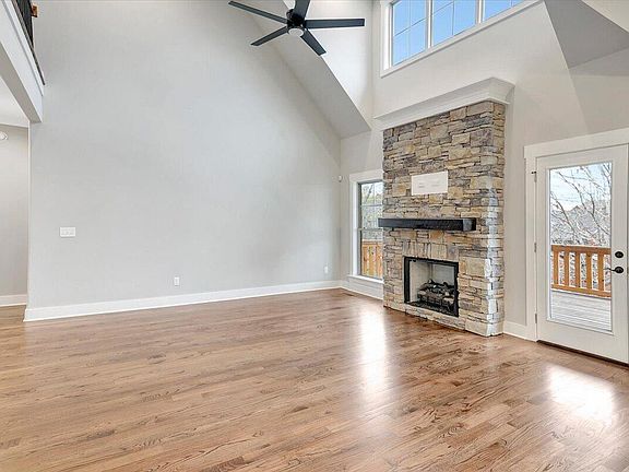 5th image of 6269 Stoney River Dr #75