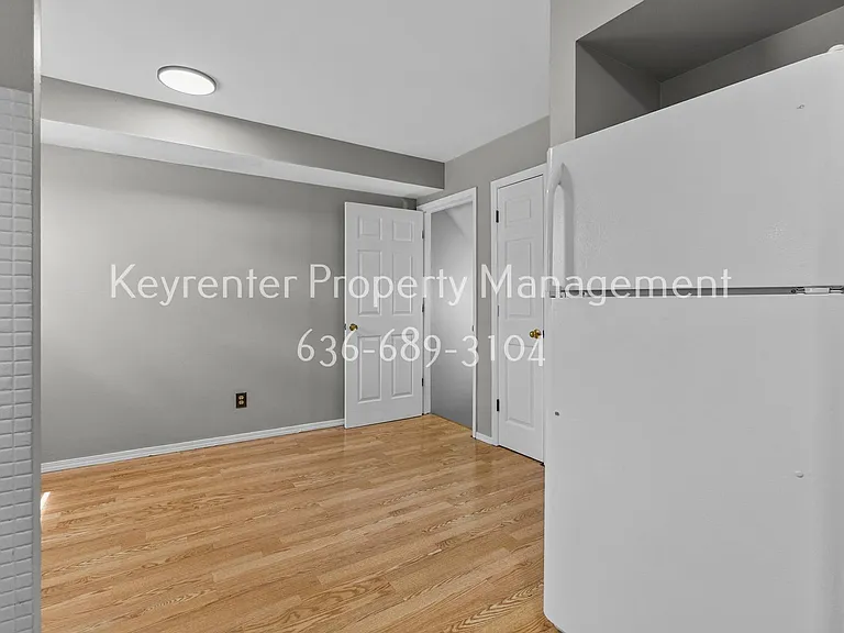 3313 Droste Rd — Photo 10