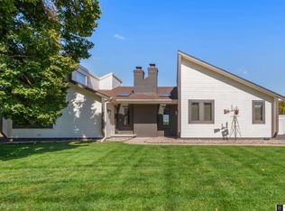 12814 Sky Park Dr, Omaha, NE 68137
