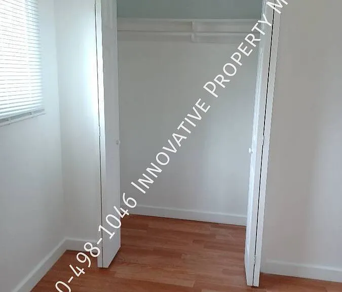 5476 Westchester Dr — Photo 16