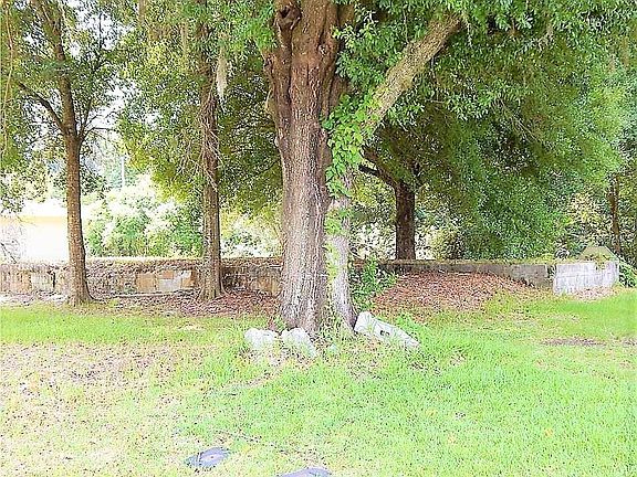 4th image of 414 Fox Lake Dr