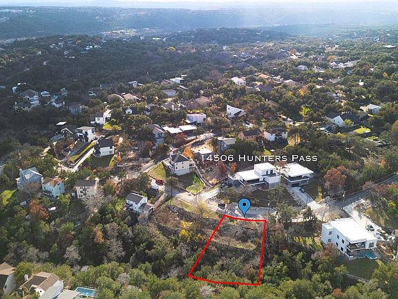 2nd image of 14504 Hunters Pass