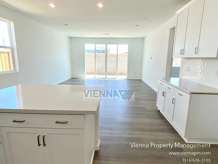 1072 Solace River Way — Photo 5