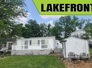 6480 E McGuire Rd, Churubusco, IN 46723