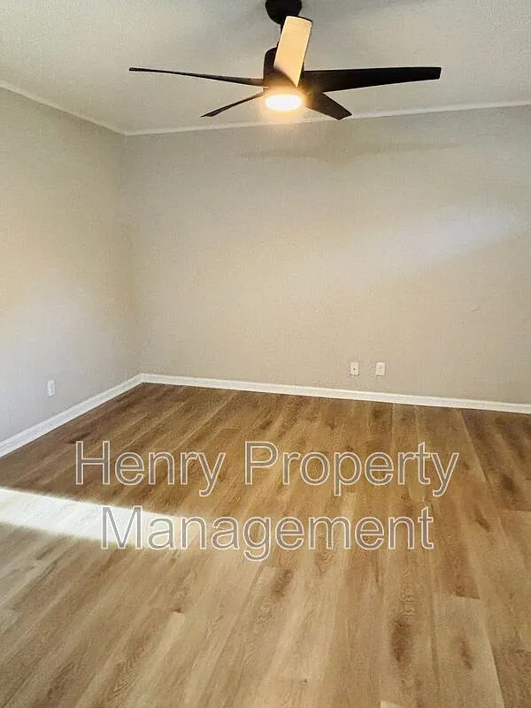 2 bed, 1.0 bath, 756 sqft, $1,495 — Photo 3