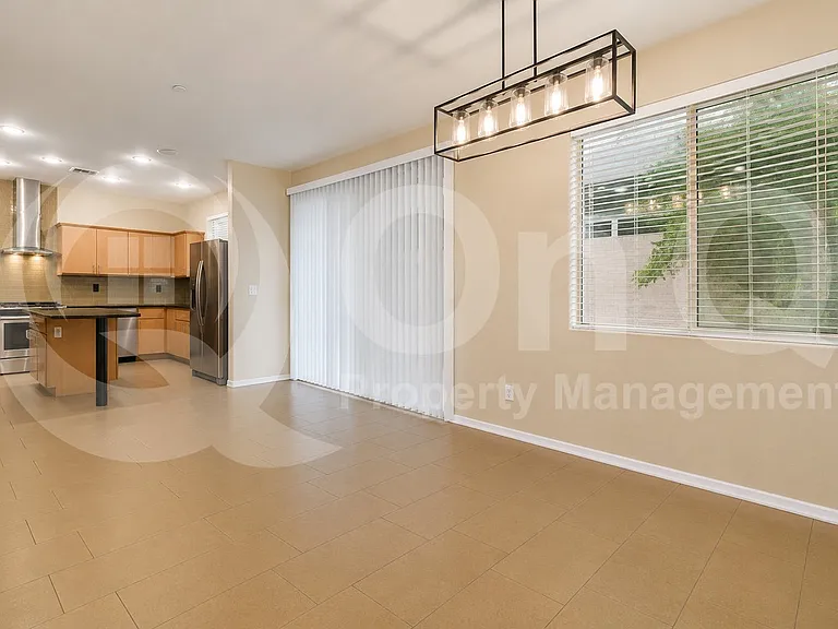 2315 E Pinchot Ave #128 — Photo 5