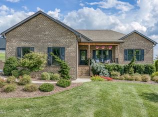 939 N Pickens Bridge Rd, Piney Flats, TN 37686