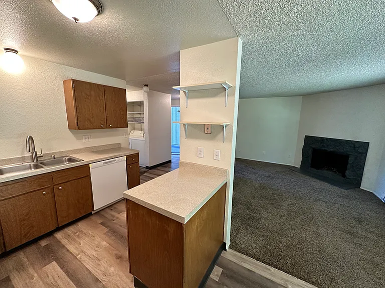 3919 Mason Loop Rd #C — Photo 11