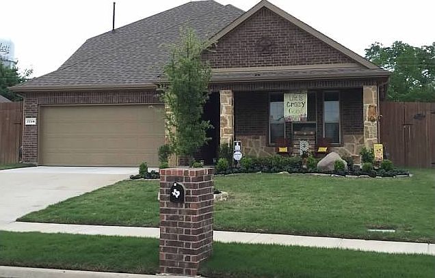 1st image of 7718 Lindsey Dr