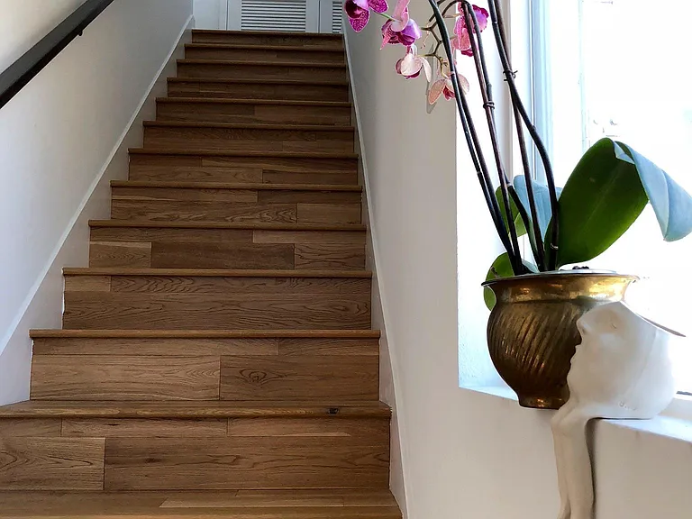 Stairs up to 2nd floor
