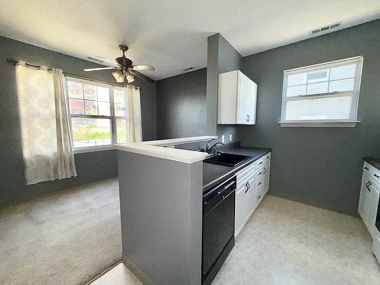 102 Mill St #203 — Photo 19
