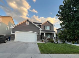 62 E Rose Way, Vineyard, UT 84059