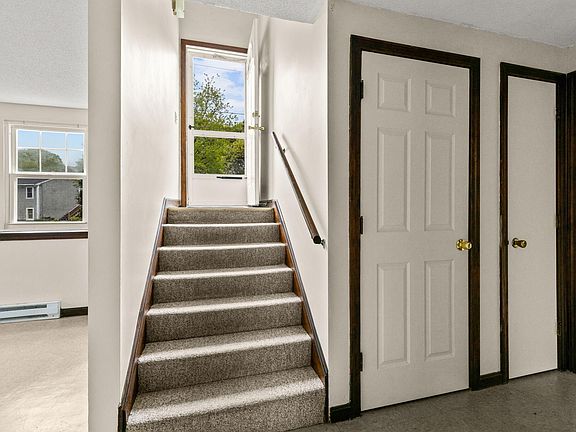 4th image of 7-9 Connemara Way