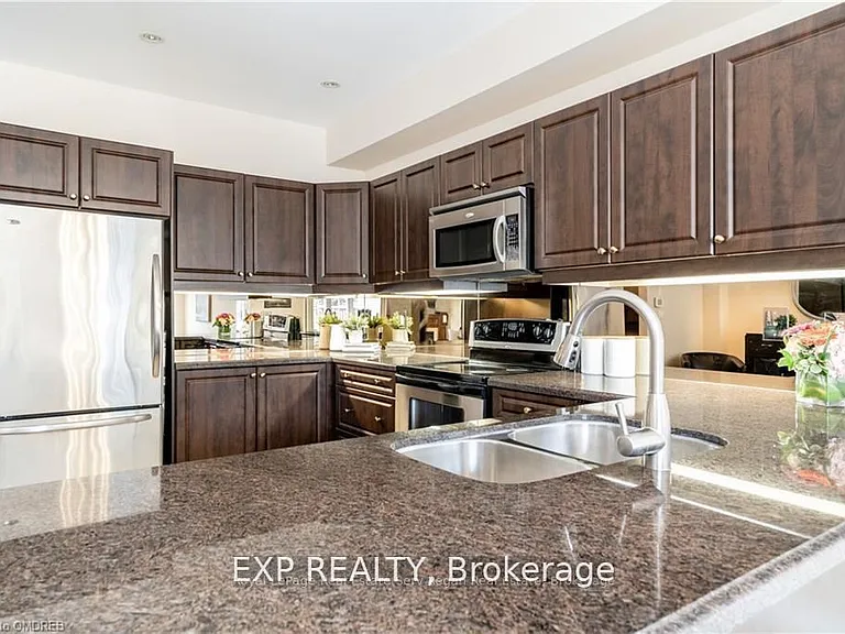 1333 Kestell Blvd — Photo 4