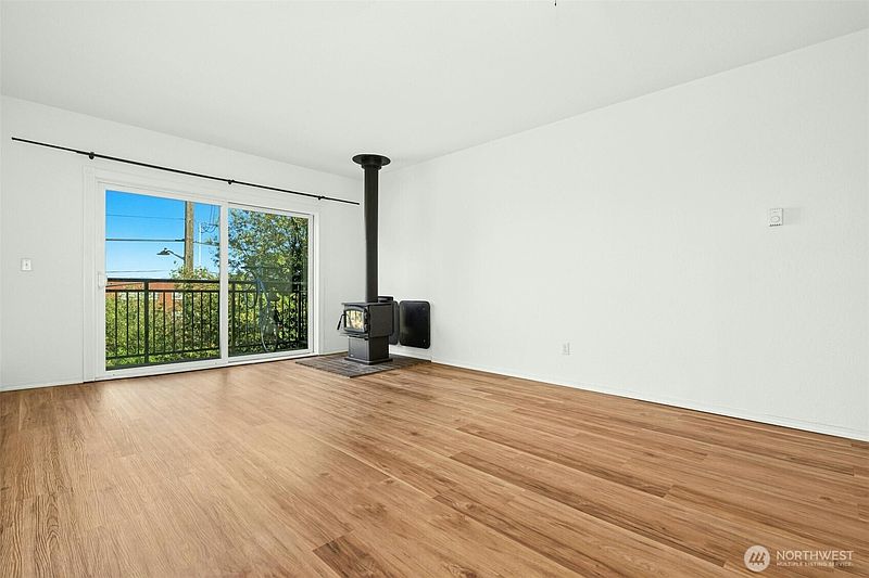 5th image of 5844 NE 75th Street #A302