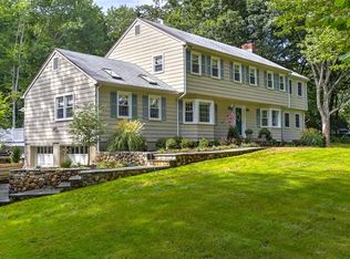 36 Weatherbell Dr, Norwalk, CT 06851