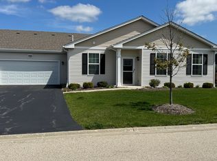 1024 Crestview Ln, Hampshire, IL 60140