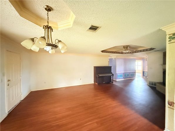 3831 Kendall Ln, Waco, TX 76705
