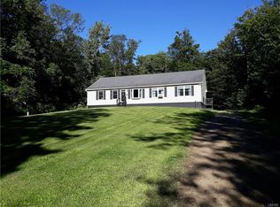 70 Kings Rd, Fulton, NY 13069