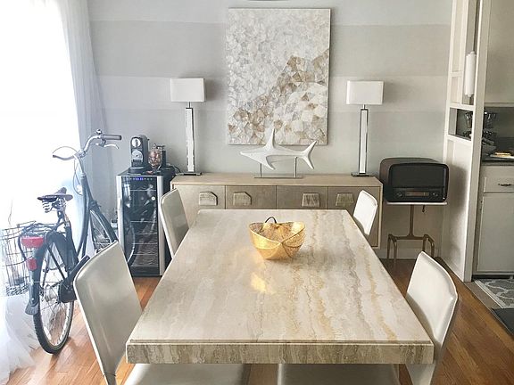 4th image of 1427 N Fuller Ave APT 2