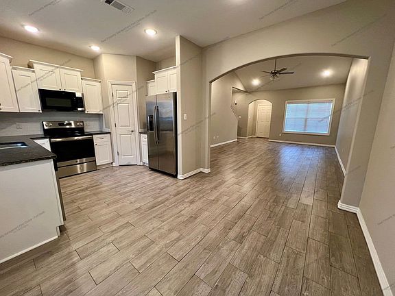 4th image of 6809 Maribette Rd