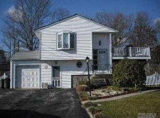 66 Cranford Blvd, Mastic, NY 11950