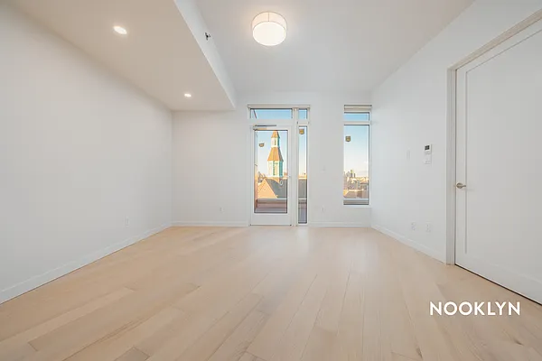 Rented by Nooklyn NYC LLC | media 34