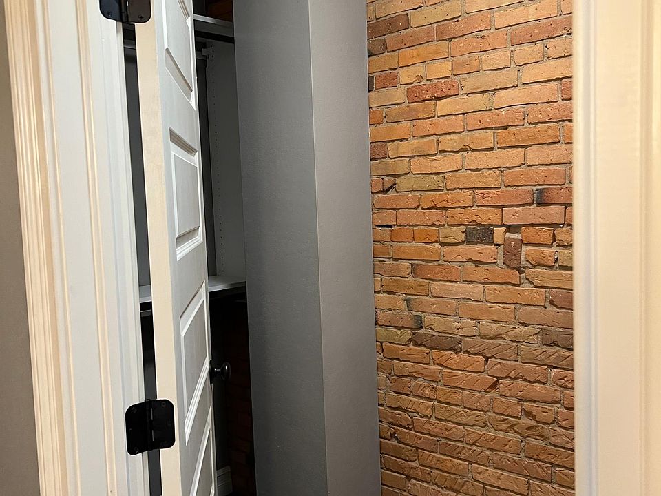 2nd image of 108 E Maumee St #301