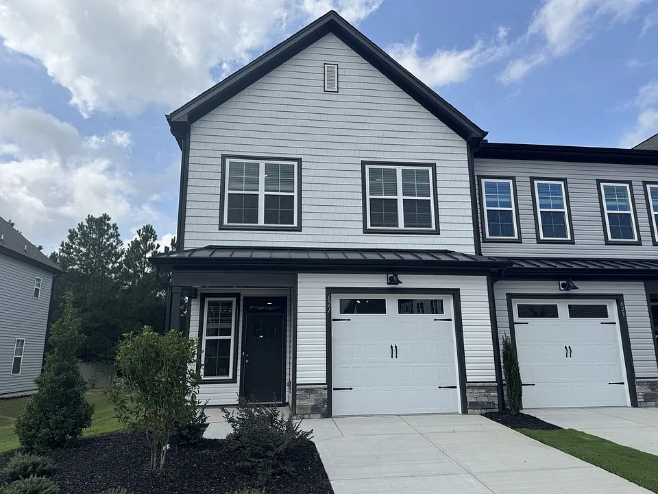 621 Marshskip Way