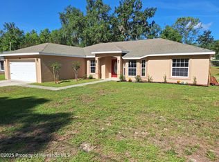 15125 Carolina Dove Rd, Weeki Wachee, FL 34614