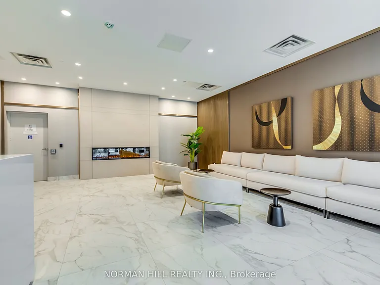490 Gordon Krantz Ave #422 — Photo 29