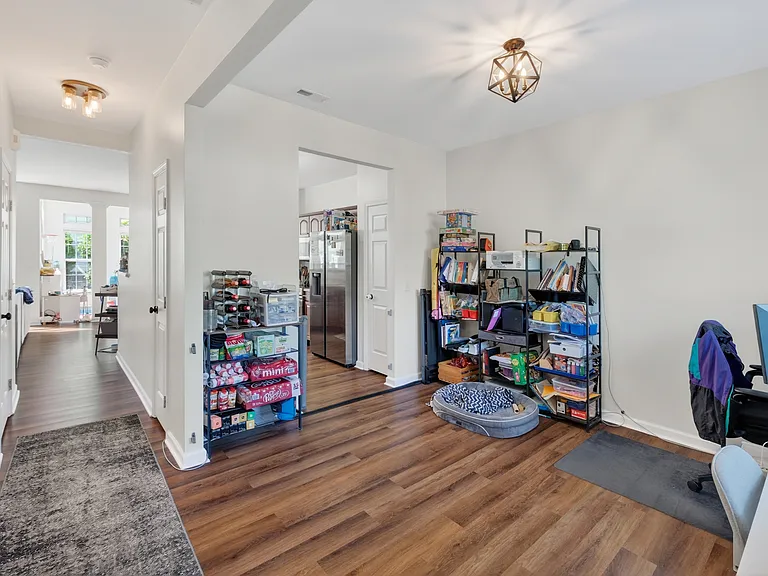 418 Nicklaus Ln — Photo 3