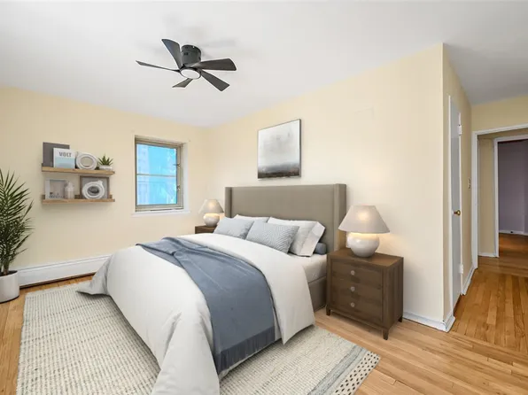 99-10 60th Avenue image 16 of 19