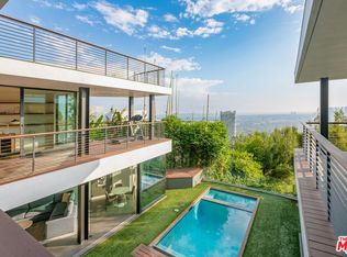 9400 Flicker Way, Los Angeles, CA 90069