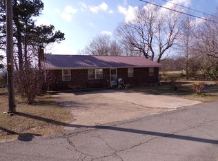506 Spring St, Marshall, AR 72650