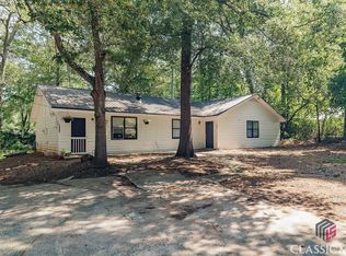 1645 Cedar Shoals Dr, Athens, GA 30605