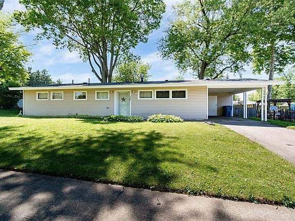 2nd image of 461 Renoir Pl