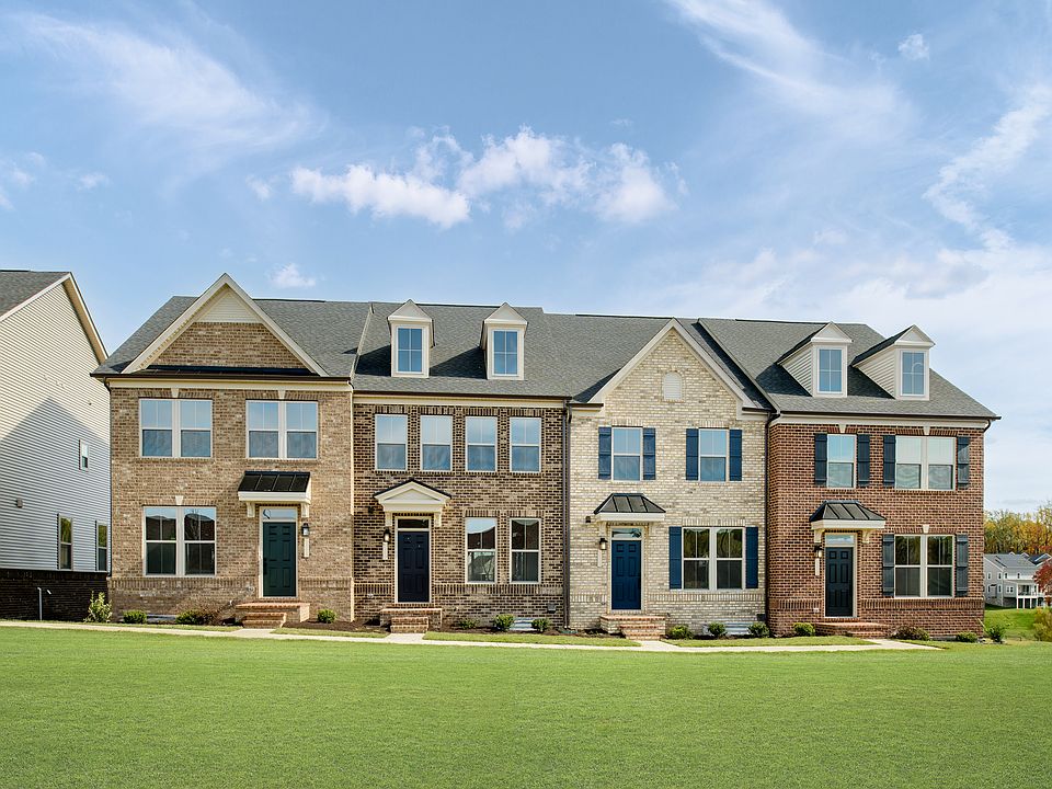 Van Dorn 2-Car Garage